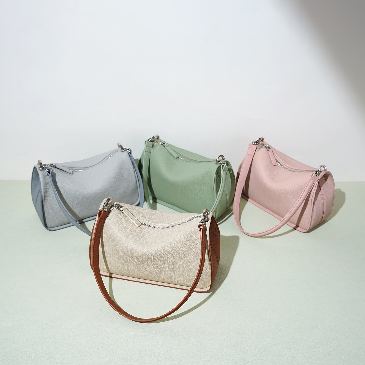 Sac à Main en Cuir de Vachette  - Luxe et Durabilité